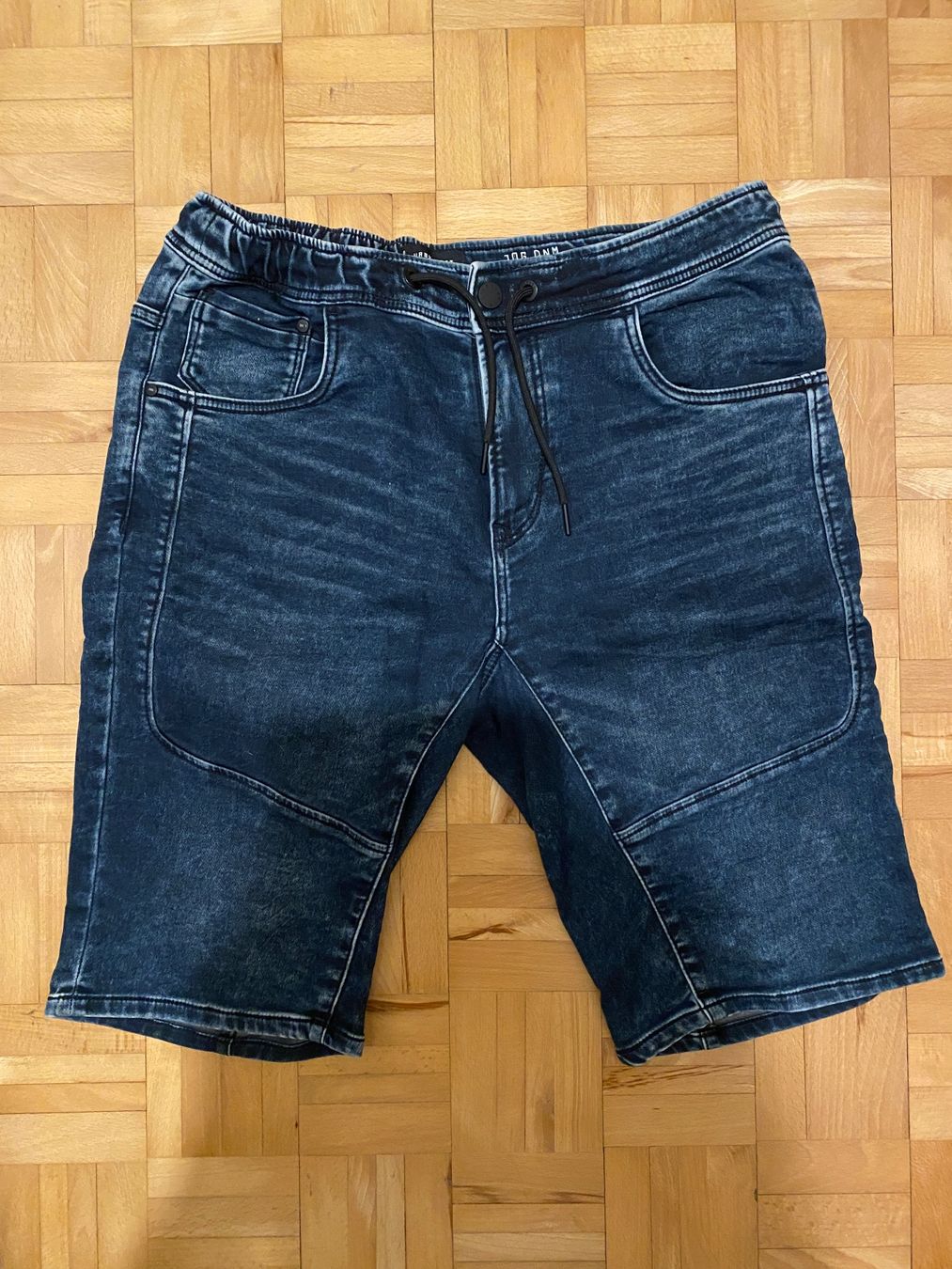 Pantaloni: Kurze Hose, Grösse W36 – Usato da Zürich venduto da Wim-Broccoli