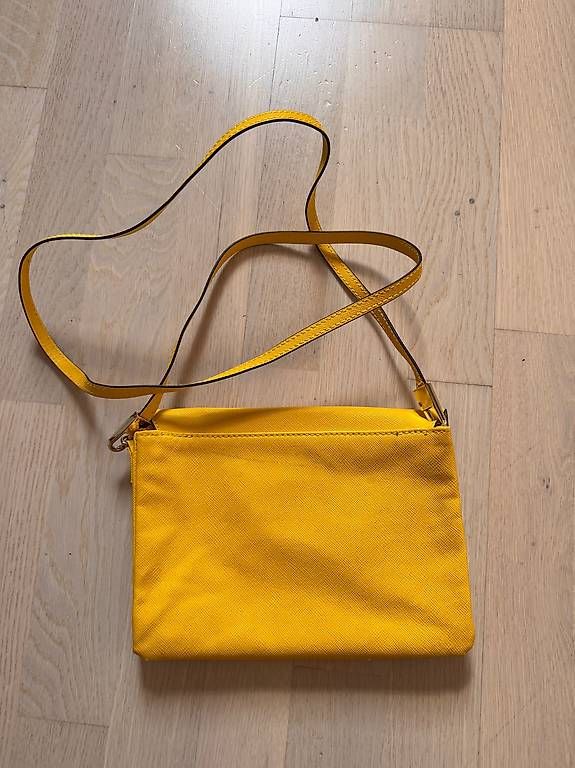 Zara Borse da donna: Gelbe Zara Tasche – Nuovo (secondo la descrizione) da Arlesheim venduto da dan_vv9f 1