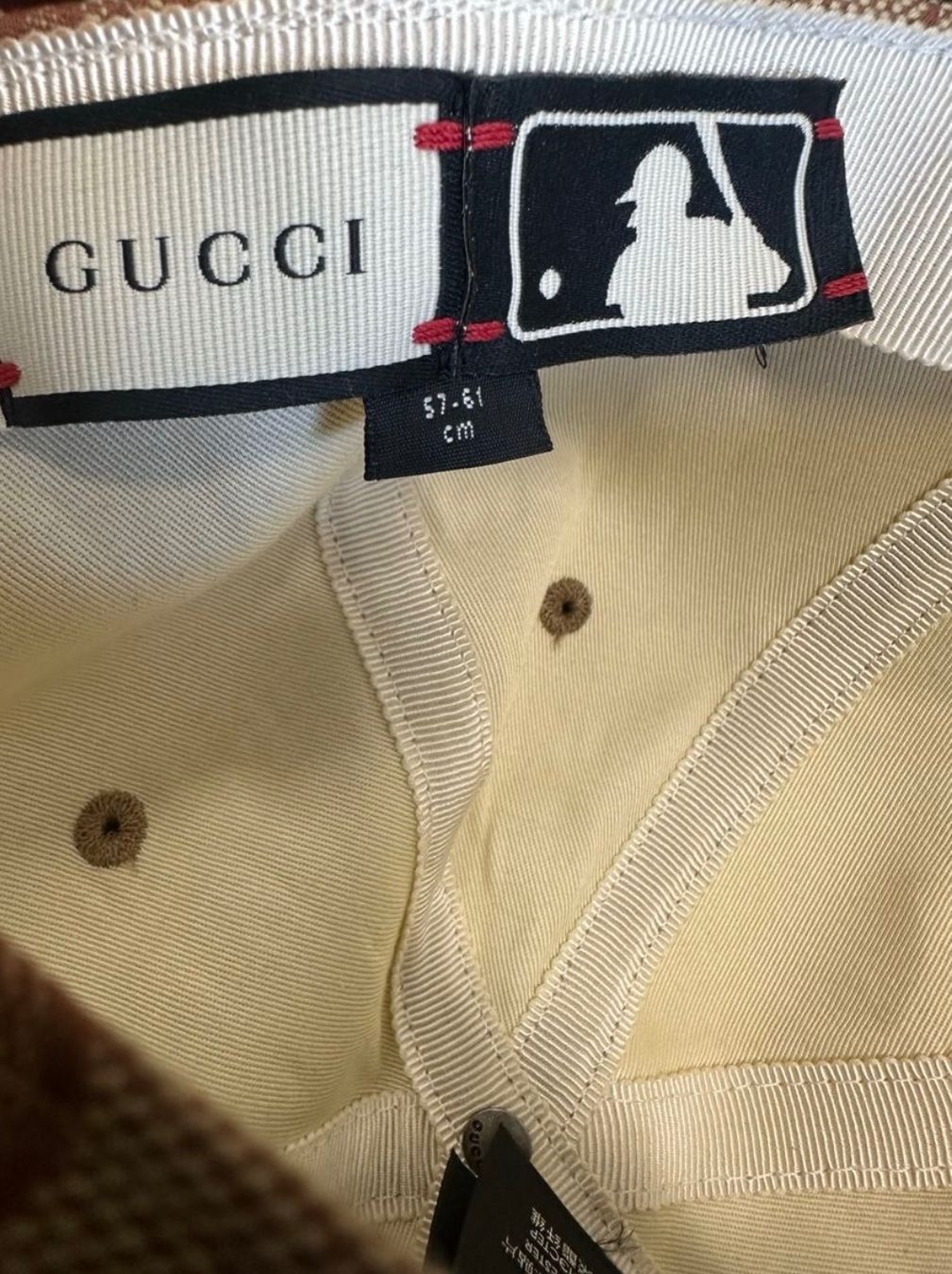 Gucci Altro in  Abbigliamento & Accessori: Gucci Cap, Baseball Cap, NY Yankees! – Usato da Turgi venduto da lenfantterrible 2
