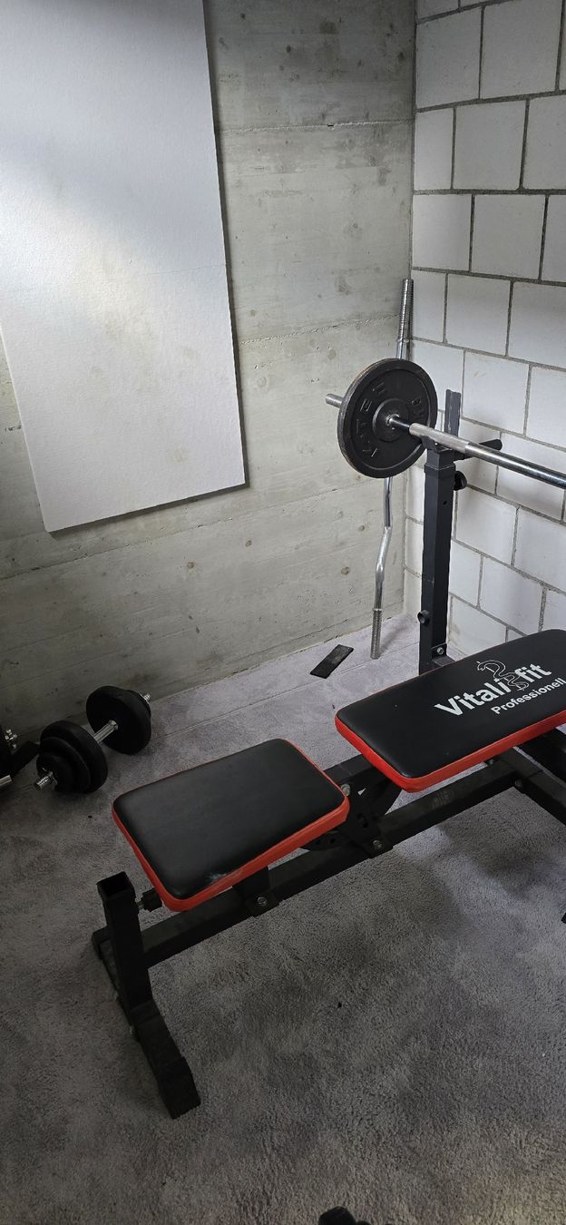 Panchine: Vitalfit Professional Weight Bench  – Usato da Oberbuchsiten venduto da Kesho1991 1