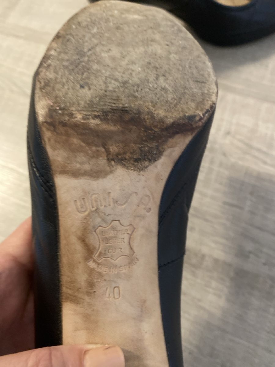 Scarpe da donna: Unisa Black Leather Heels Size 40 - Spring Style Classics! – Usato da Zürich venduto da oosterparker 2