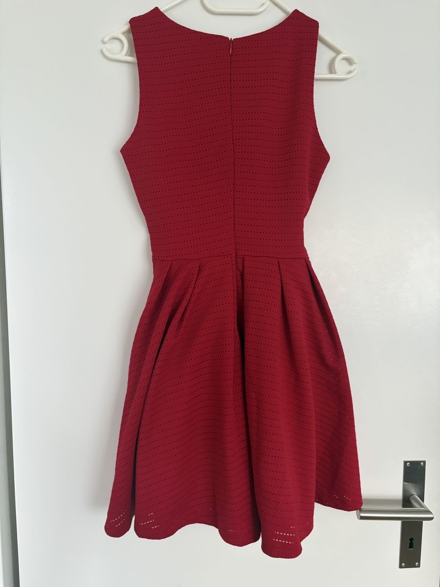 Wal G. Vestiti: Rotes Kleid, Grösse S – Usato da Zürich venduto da krisiquak12 1