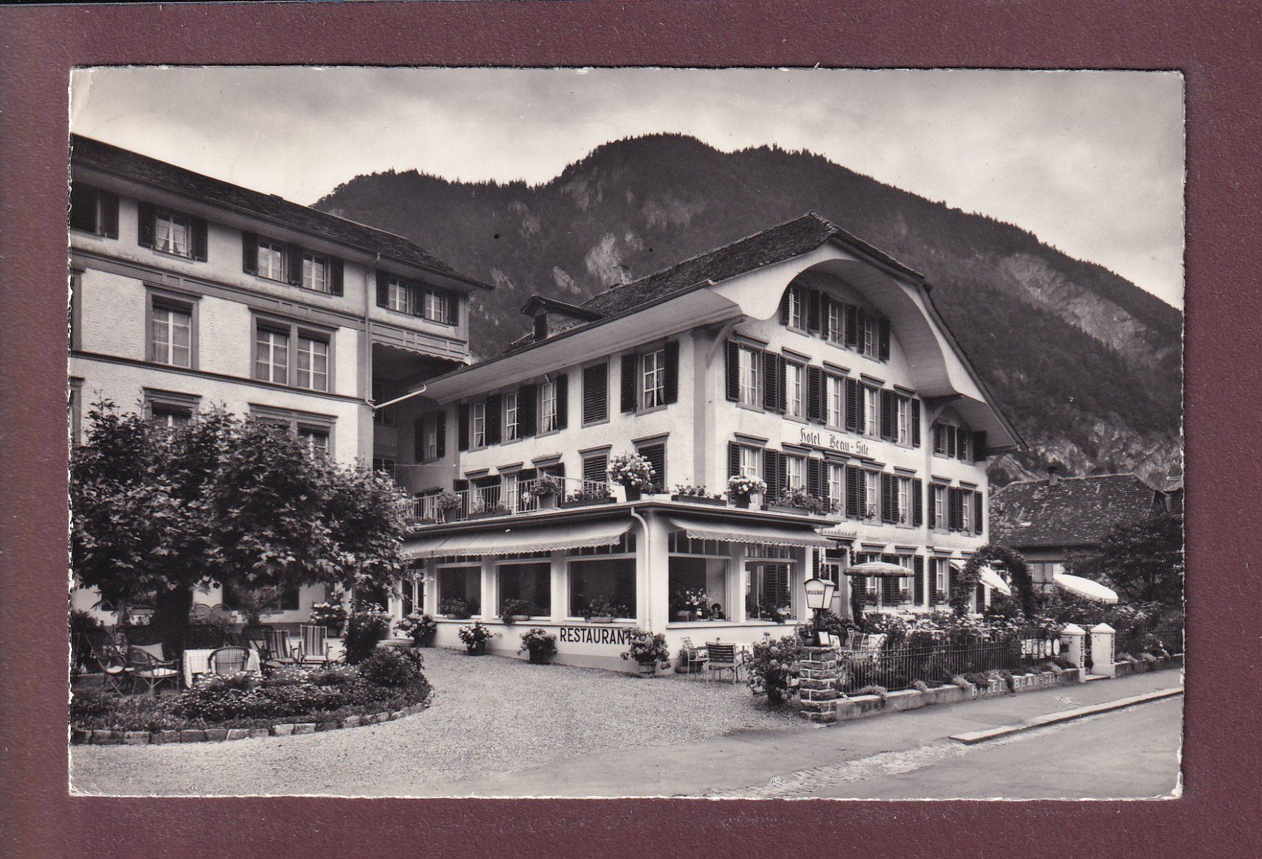 Ansichtskarten: INTERLAKEN - Hotel Beausite - 1961 – Gebraucht aus Pully von nicecards