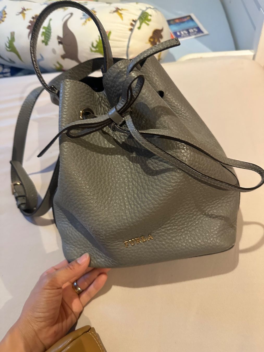 Furla Borse da donna: Furla beuteltasche – Usato da Adligenswil venduto da min_k7zx