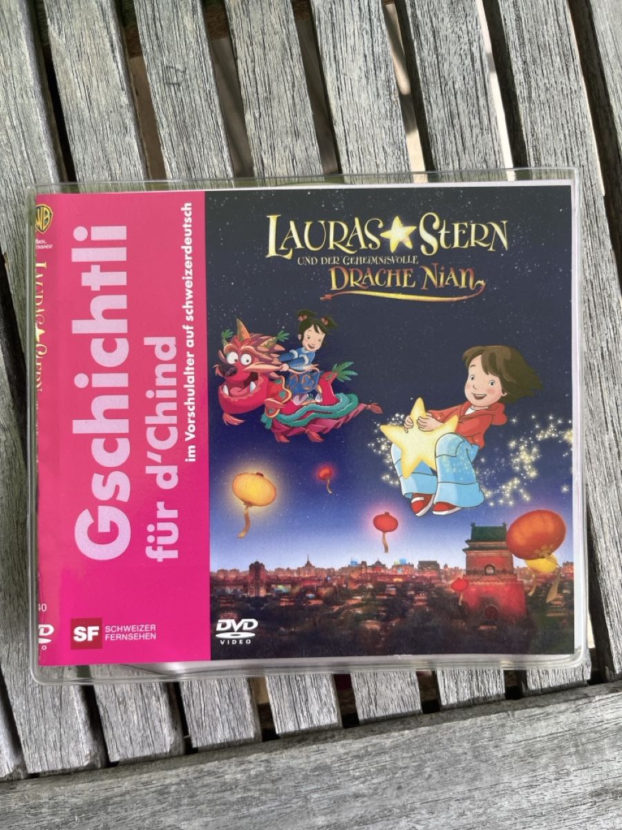 Tutti i DVDs: DVD Lauras Stern Drache Nian - scheizerdeutsche Version – Usato da Winterthur venduto da Sabbia99