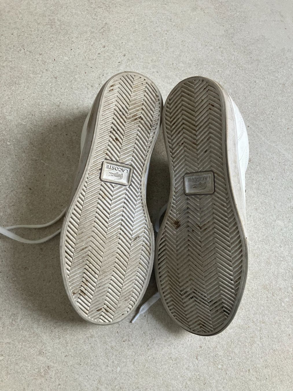 Lacoste Scarpe da uomo: Lacoste Baskets en cuir blanc, taille 44 – Usato da La Ferrière venduto da dim_722t 2