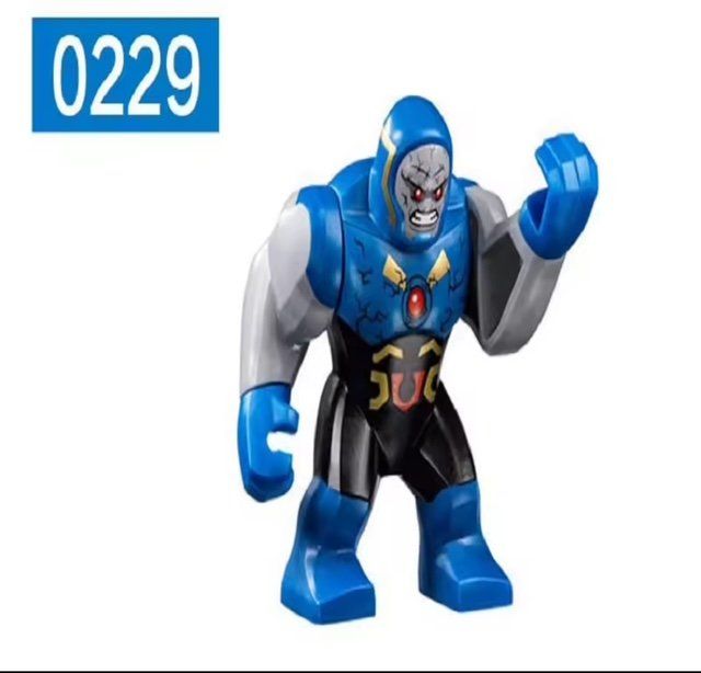 Marvel Figuren: Marvel Bausteine Spider-Man Iron Man Venom Deadpool Set – Gebraucht aus Boswil von UrbanWave-Original12 1