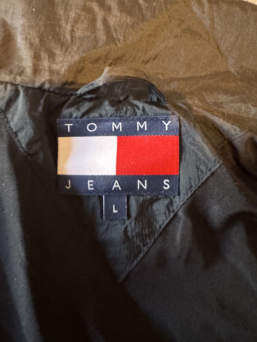 Giacche: Tommy Jeans Jacke L – Usato da St. Moritz venduto da PauloM98 1
