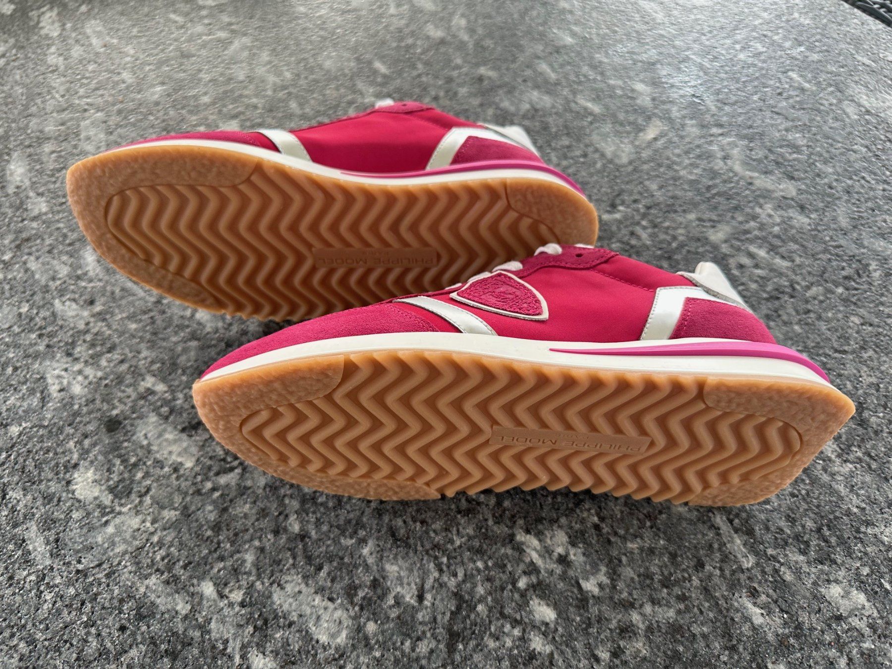 Damenschuhe: Original Philippe Model Sneaker Gr. 38 in rot - neu – Neu (gemäss Beschreibung) aus Watt von MilaKimba 4