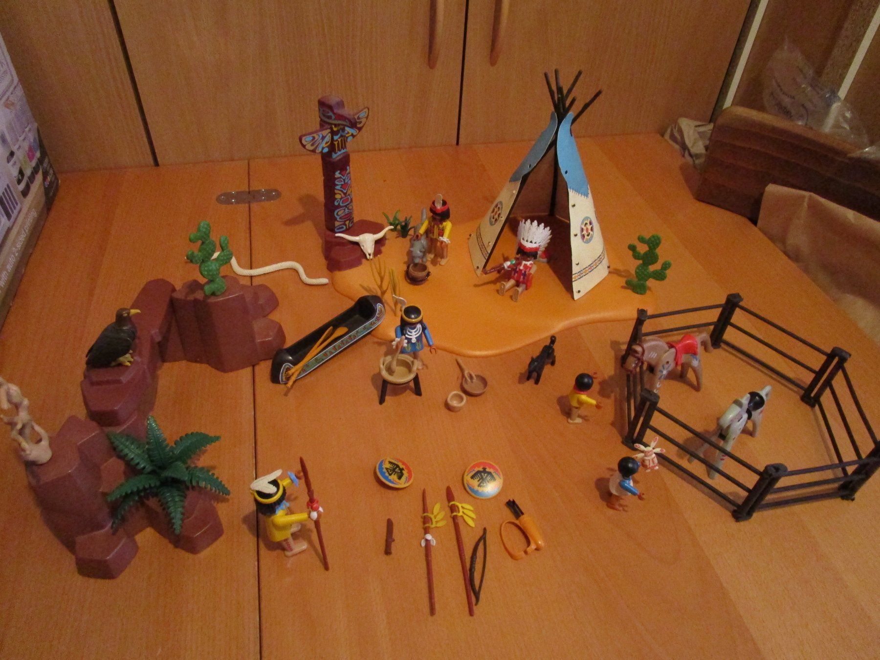 Playmobil Jouets: Playmobil  -  Indianerlager – D'occasion à Wetzikon ZH par Storchadebar