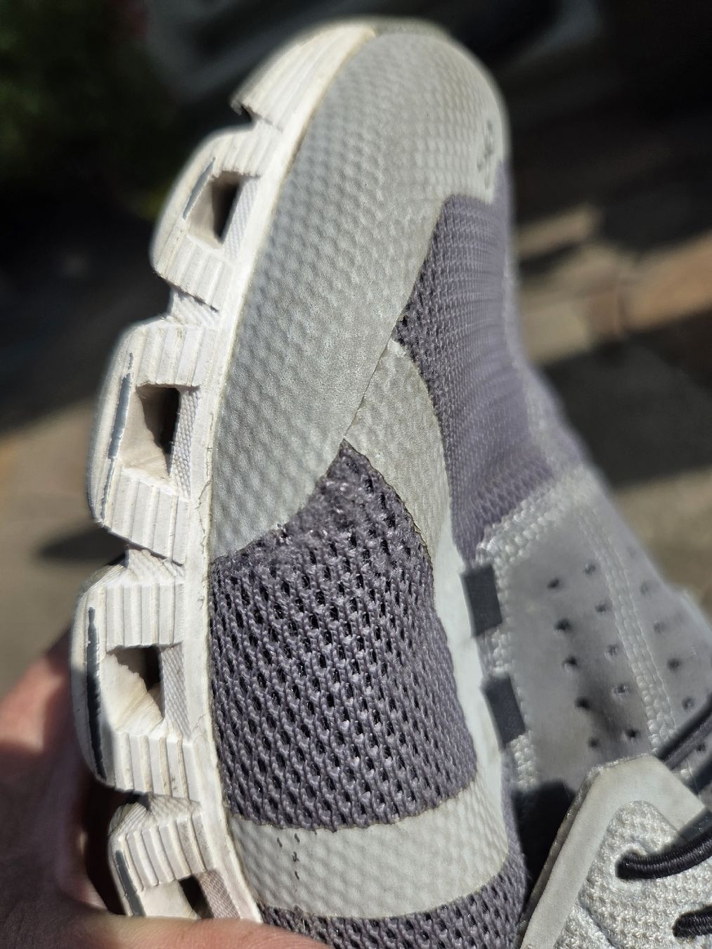 On Scarpe da uomo: ON Cloud Schuhe Herren Grösse 40.5 grau  – Usato da Winterthur venduto da cherzli02 7