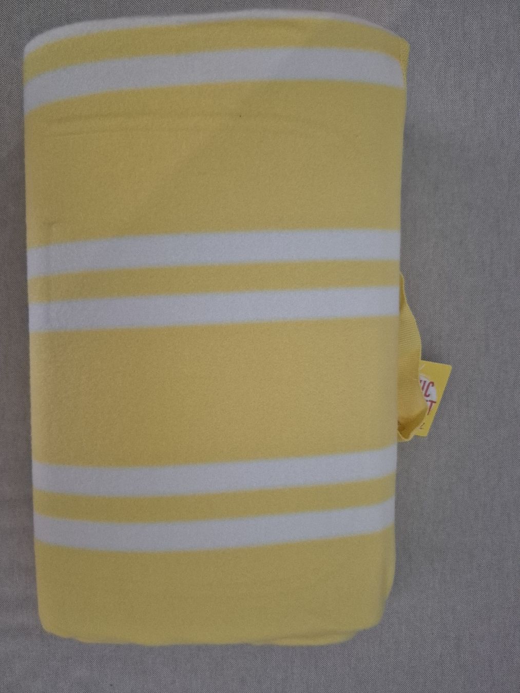 Coperte: Picknickdecke gelb/weiss gestreift, 140x180 cm, neu – Nuovo e nell'imballaggio originale da Thun venduto da Zuzi84 1