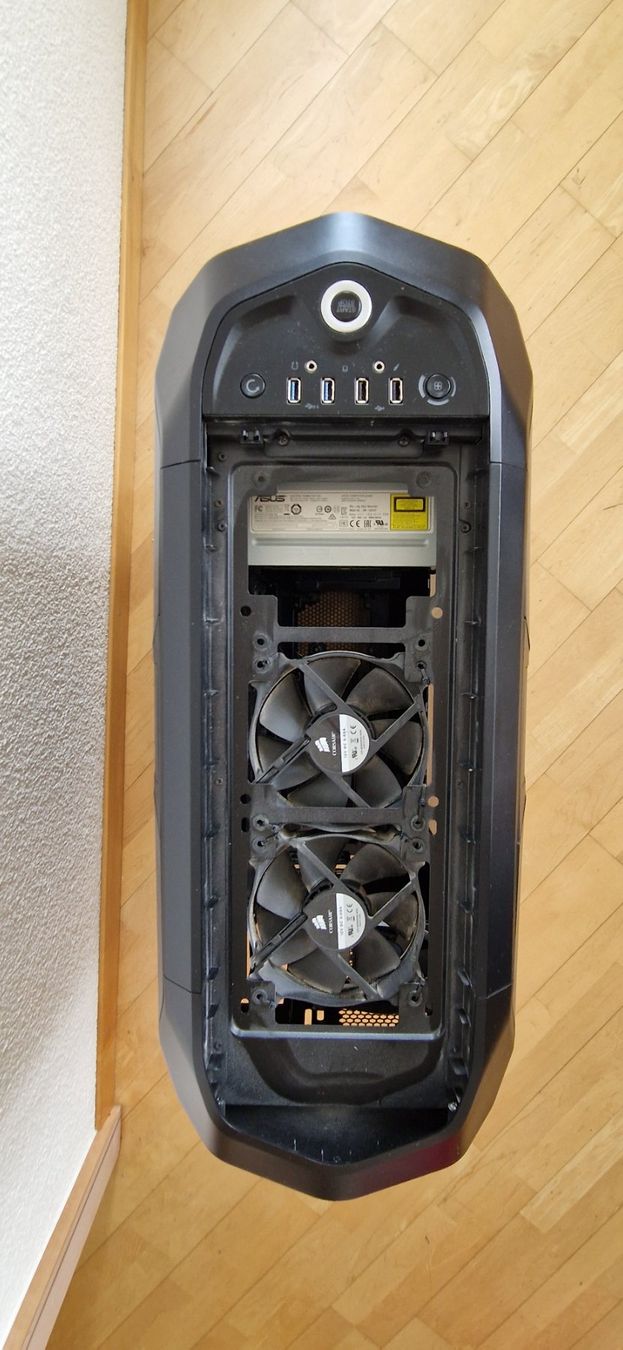 Custodie: PC Tower Case mit viel Platz – Usato da Berneck venduto da bra_66zr 6