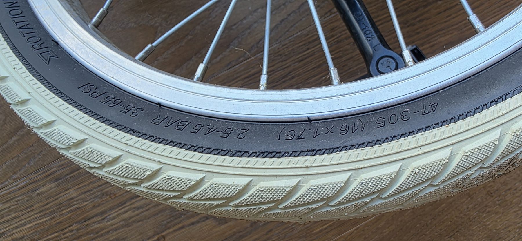Puky Biciclette: Neuwertiges Top Puky Einrad 16" – Nuovo (secondo la descrizione) da Uerikon venduto da Indefinitely 2