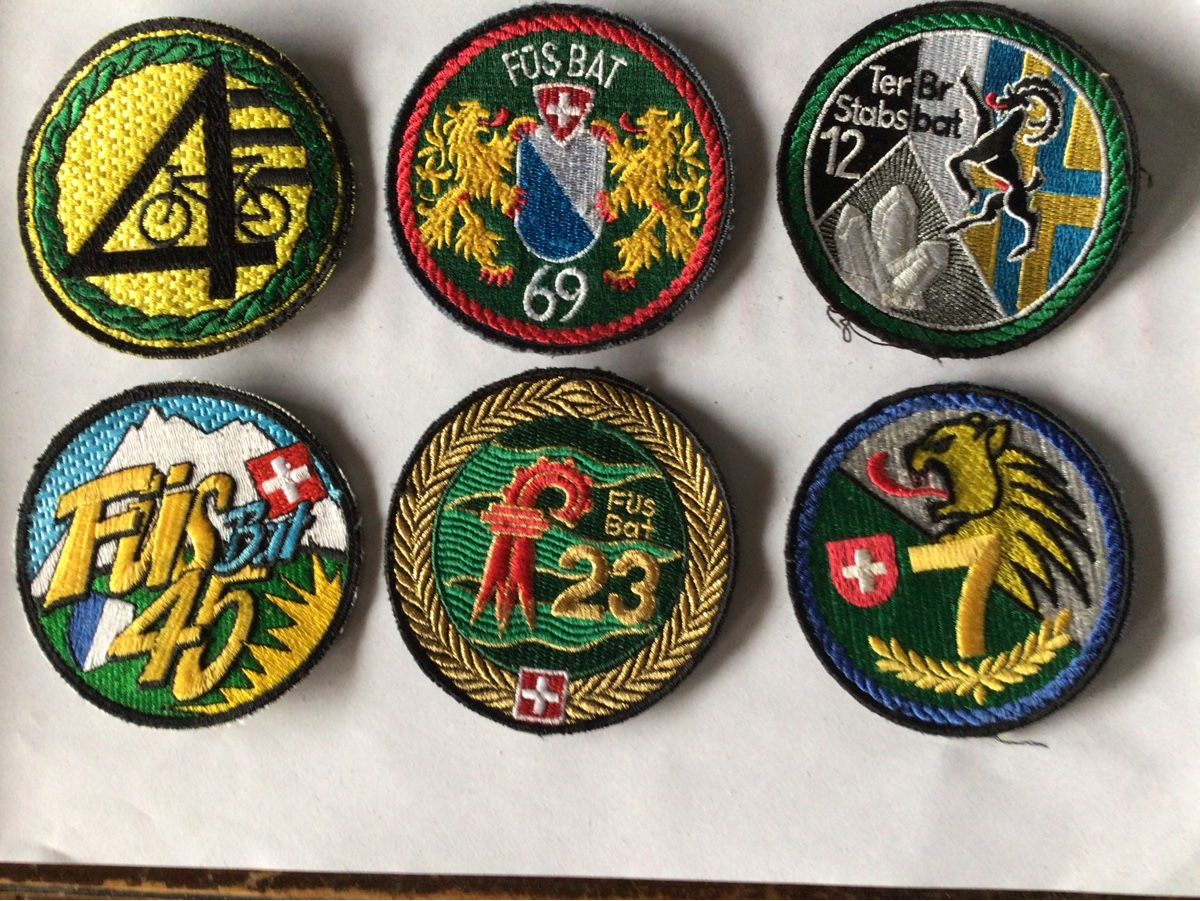 Armée suisse Plaquettes & Badges: BADGES A95 – D'occasion à Crête-à-l'oeil par Mga2