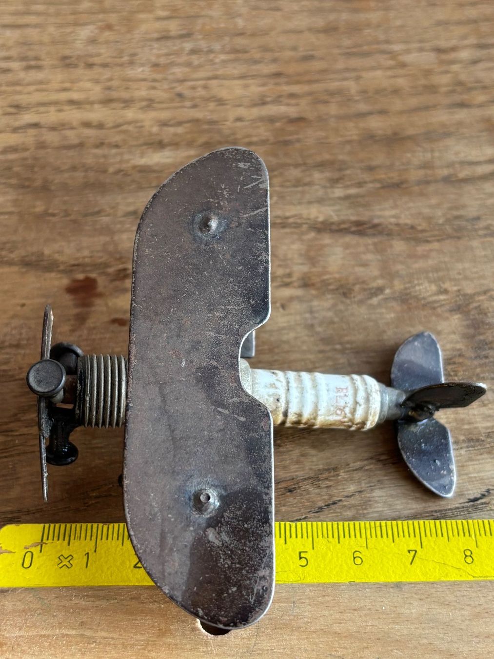 Figuren: Vintage Metall Kunst Flugzeug Trenchart – Gebraucht aus Horgen von uge_pd5p 4