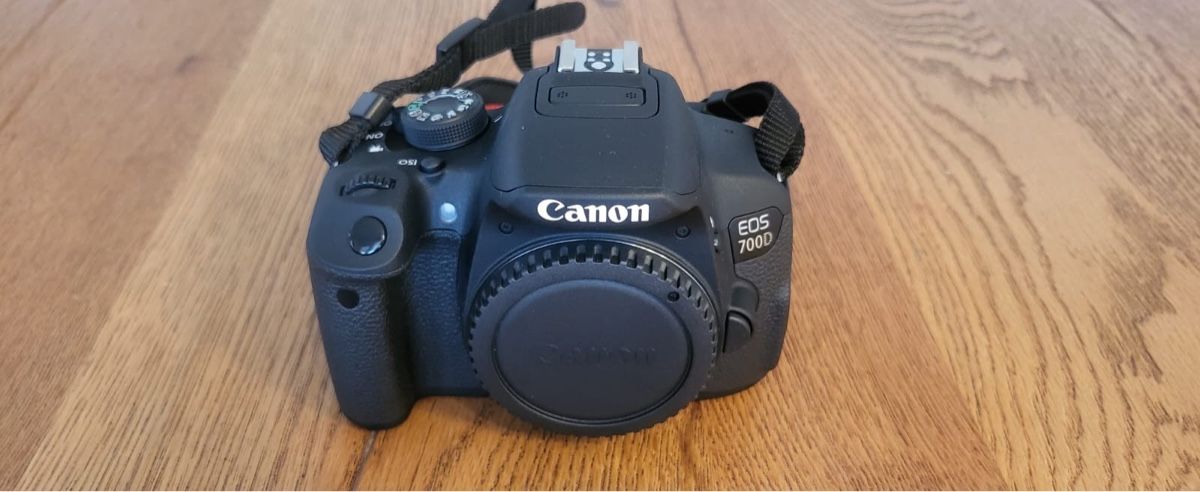 Canon Fotocamera: Canon Kamera EOS 700 D – Nuovo (secondo la descrizione) da Schliern b. Köniz venduto da medion3098