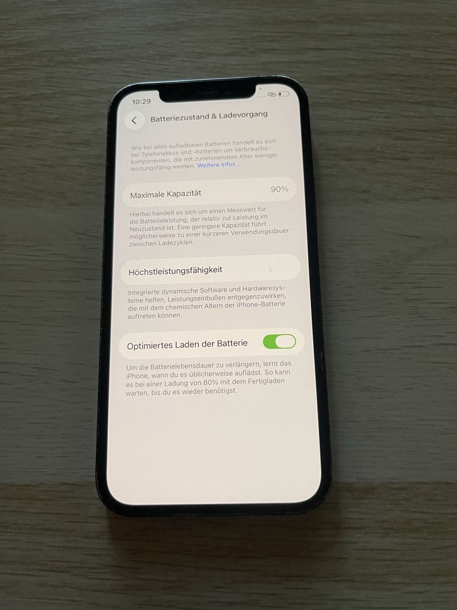 Apple Telefoni cellulari / Smartphones: IPhone 12 Pro 256gb Akku 90% – Usato da Biel/Bienne venduto da Pro.max 4