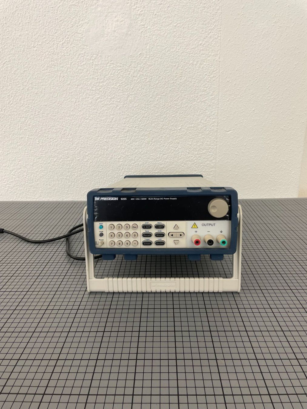 Elettrotecnica: Labornetzgerät BK Precision 9205B Multi-Range DC Power Supp – Usato da Zürich venduto da florian.kilian