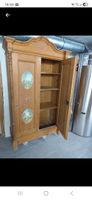 Antiker Schrank, Kiefer massiv, Bauernmalerei, Top!