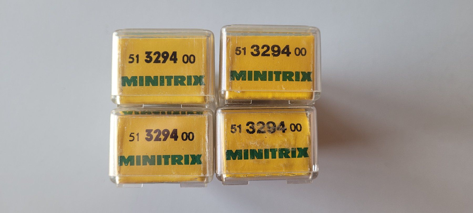 Trix Modellini di ferrovie: Minitrix  4x Weiacher Kieswagen  3294 – Nuovo (secondo la descrizione) da Uetendorf venduto da dragon038 1