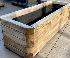 Massives Hochbeet aus Holz  sehr stabil