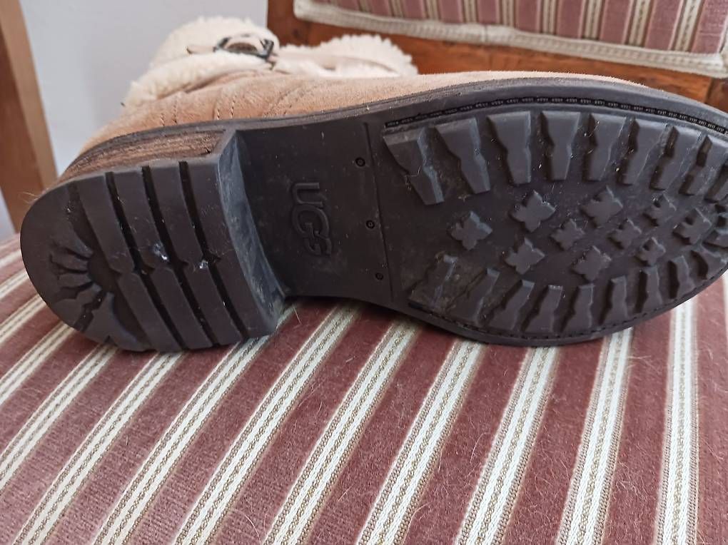 Ugg Scarpe da donna: UGG 40 WInterschuhe – Usato da Riedholz venduto da bri_fr7s 3