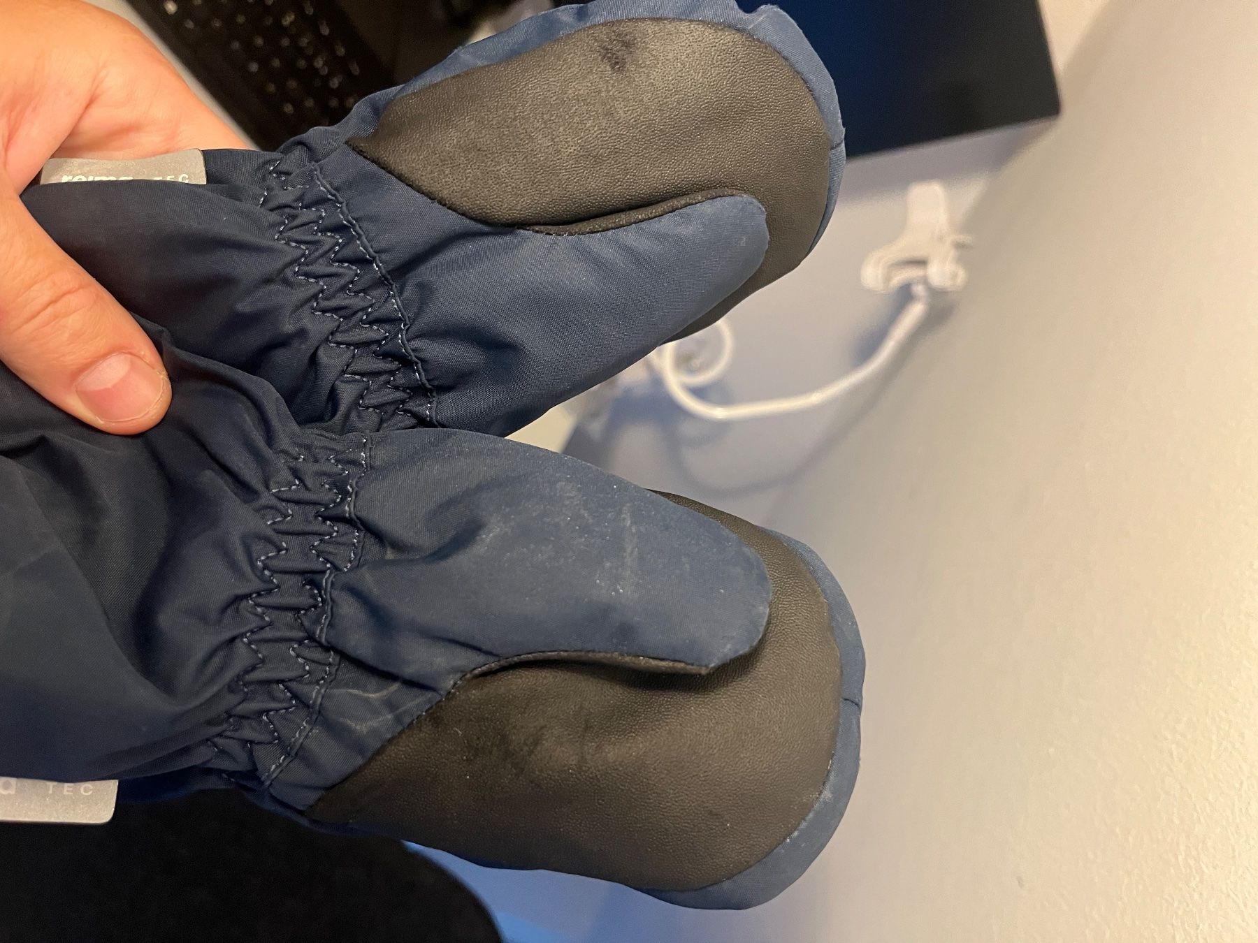 Reima Guanti: Reima winter/ski glove size 3 – Usato da Zürich venduto da Swissmiss11 1