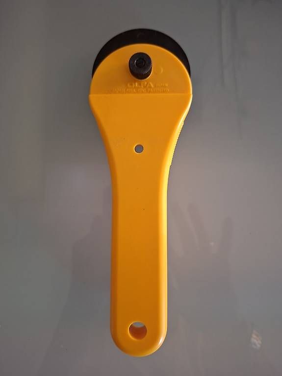 Tous les outils: Prym Jumbo Rollschneider – D'occasion à Uetendorf par Ladouce 2