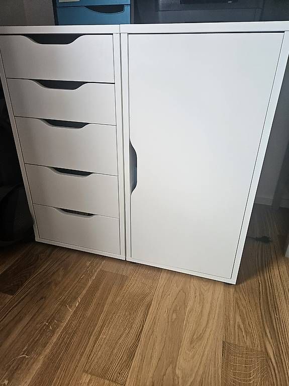 Armadi: Zwei IKEA- Schränke – Usato da Schaffhausen venduto da jel_td5y