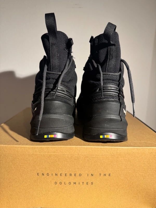 Salewa Scarpe da donna: Salewa Boots black size 39 like new – Nuovo (secondo la descrizione) da Winterthur venduto da ali_l6mq 2