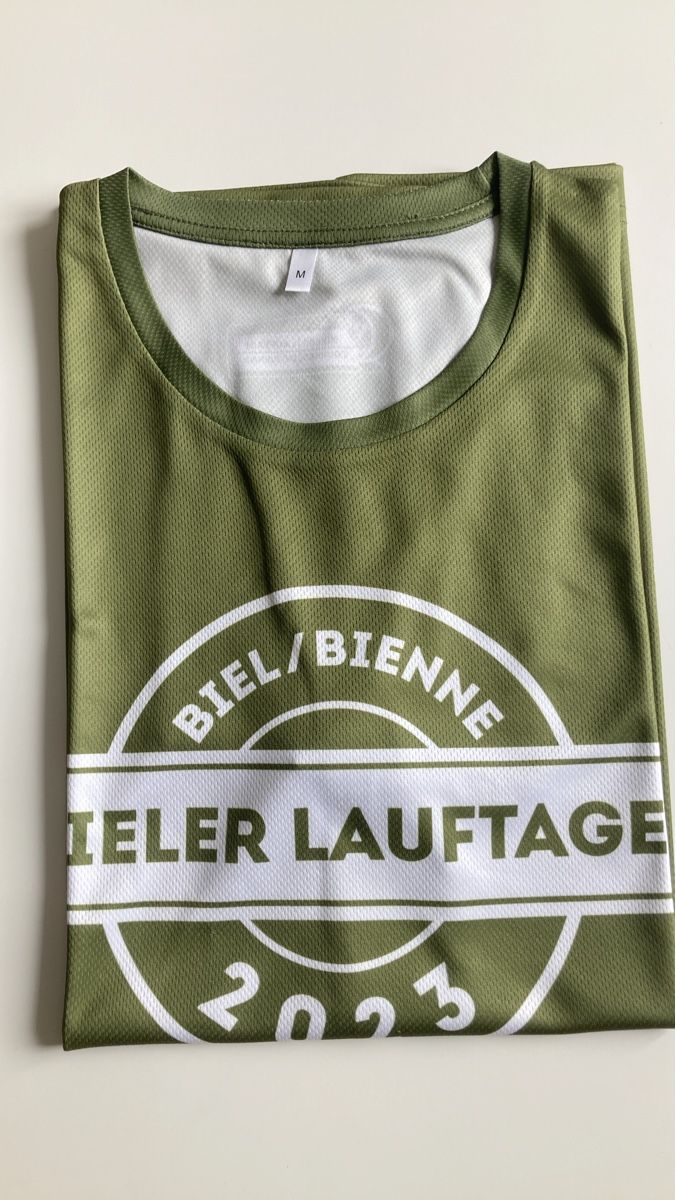 T-Shirts: Maillot de course Biel/Bienne 2023, Taille M - Neuf – Neu (gemäss Beschreibung) aus Biel/Bienne von almercaa