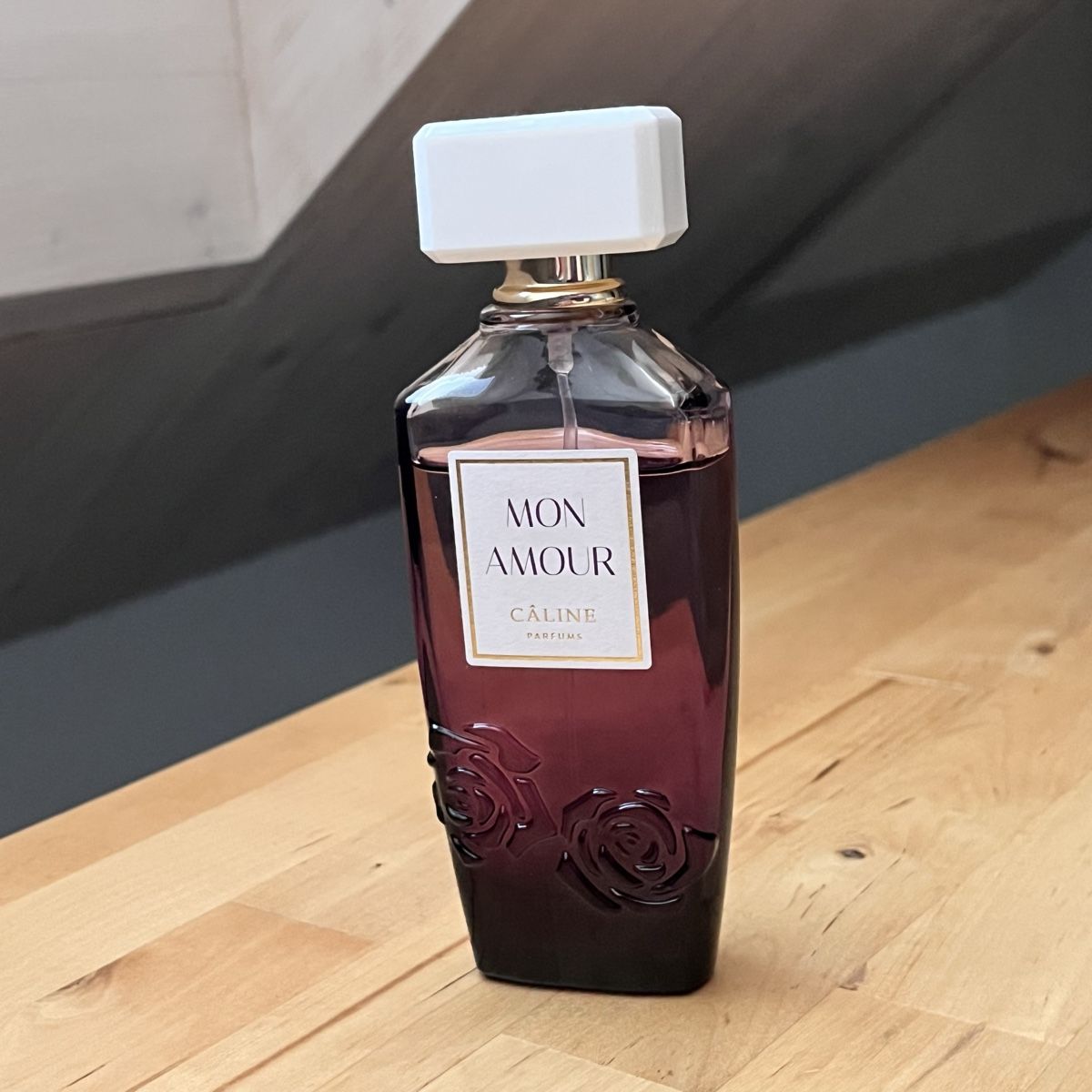 Parfum & Eau de Toilette: Câline Mon Amour Perfume – Gebraucht aus sissach von tit_b8hc