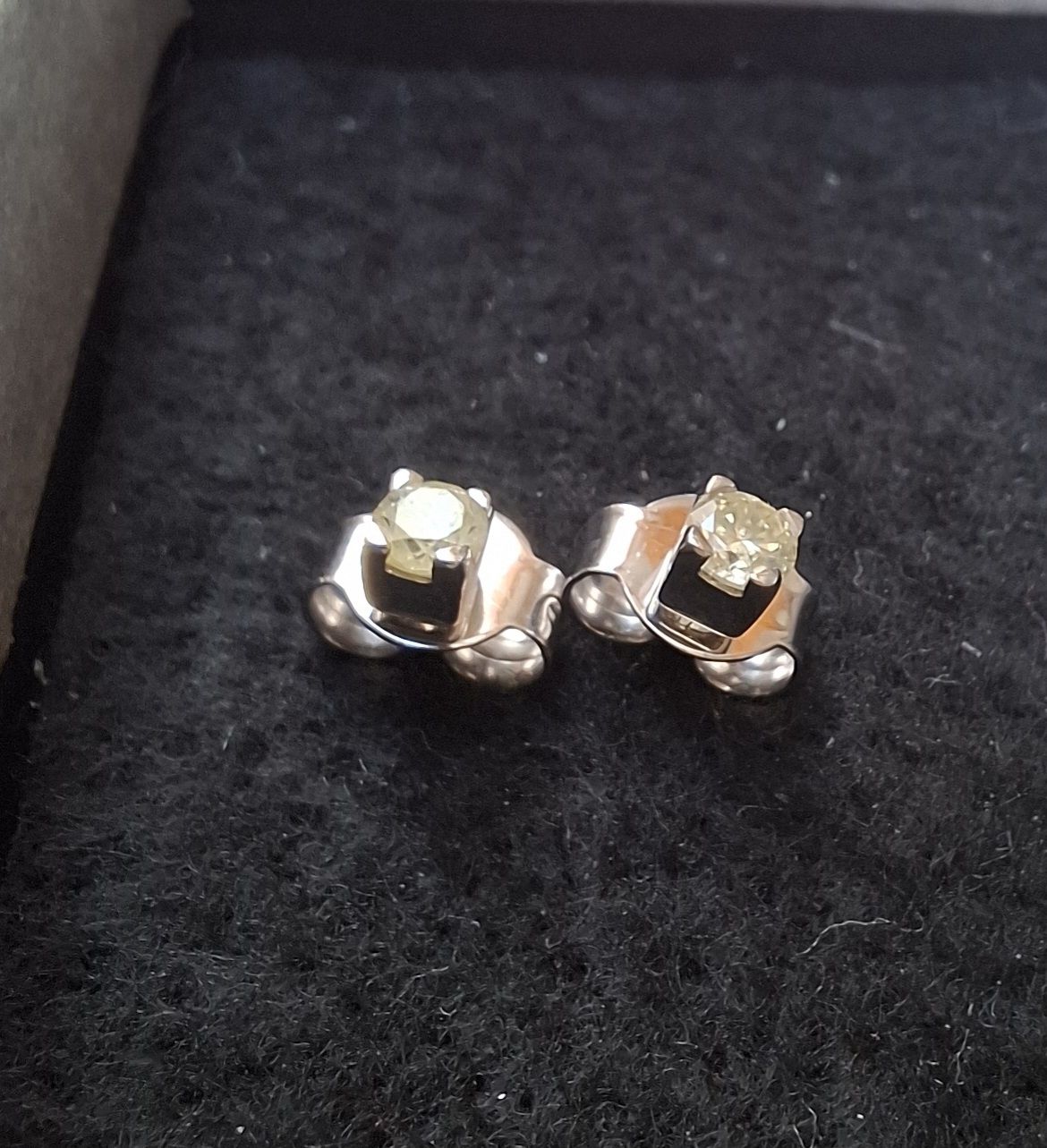 Orecchini pendenti & Orecchini a lobo: Diamantohrstecker Weissgold – Usato da Oftringen venduto da Nore1990