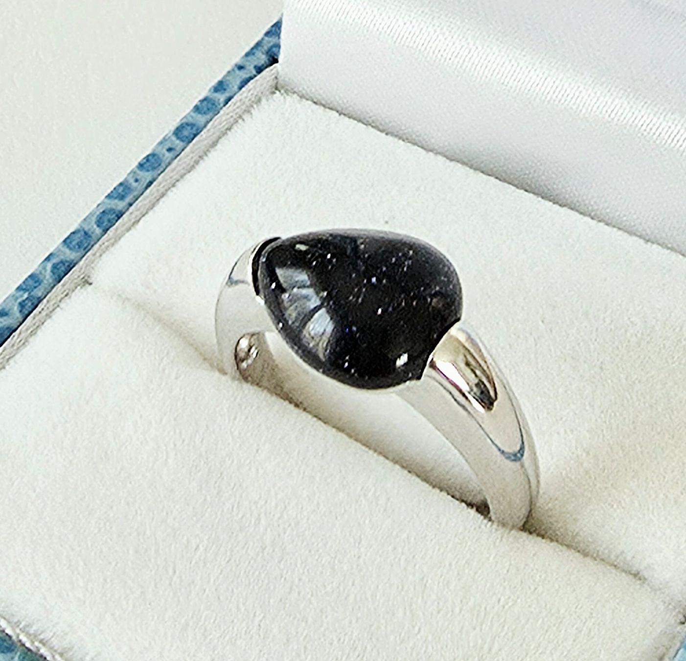 Anelli: Silberring 925  mit Blaufluss-Stein, modern & edel - Neu – Nuovo e nell'imballaggio originale da Uetikon am See venduto da Coralreef 3