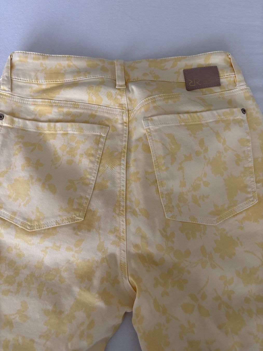 Raffaello Rossi Pantaloni: RAFFAELLO ROSSI Gr 32 neu – Nuovo (secondo la descrizione) da Egg b. Zürich venduto da chimago 5