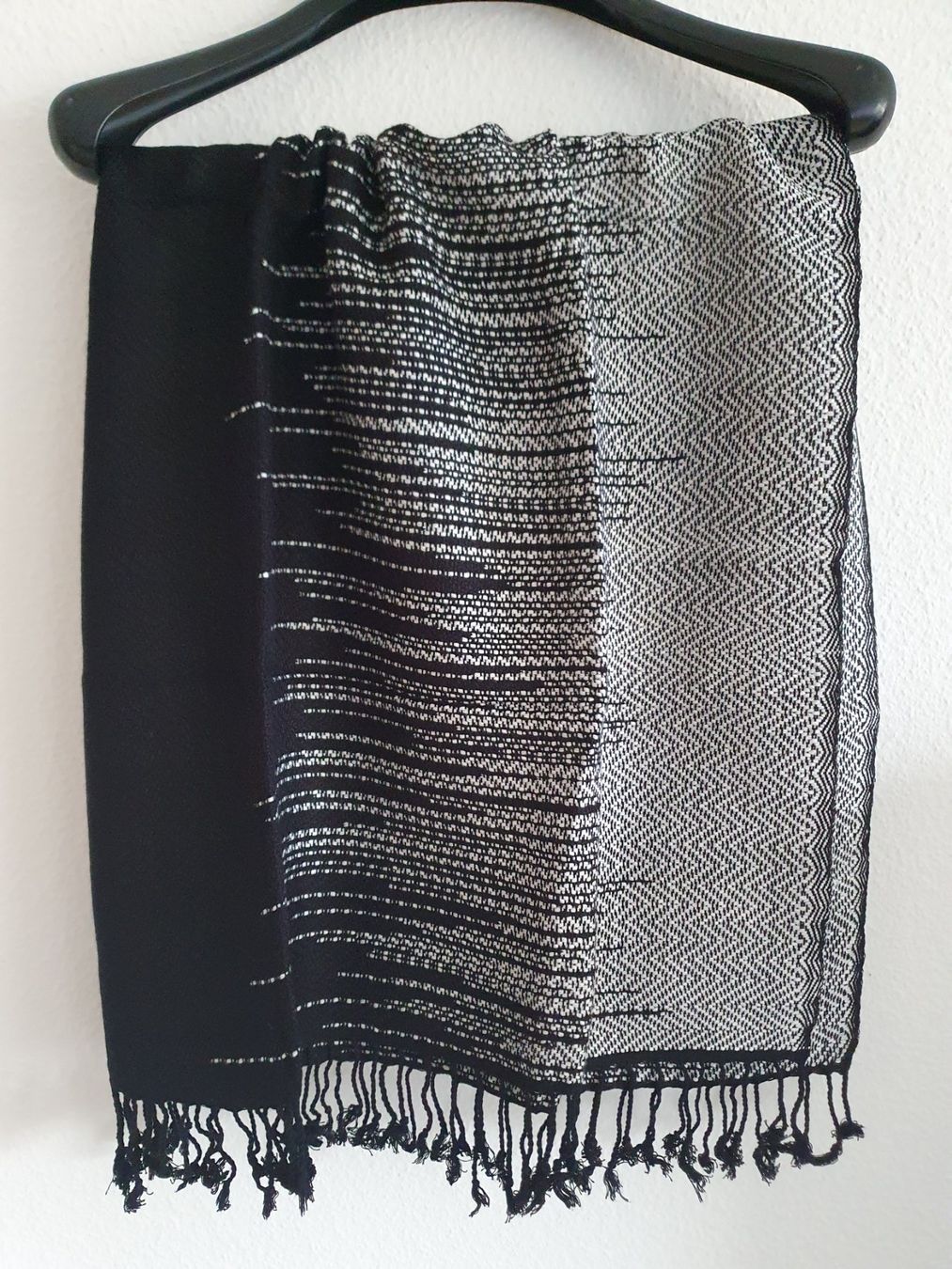 Foulard & Sciarpe: Schal, Baumwolle, Handgewebt, Schwarz/Weiss – Nuovo (secondo la descrizione) da Basel venduto da Anghkorwatt 4