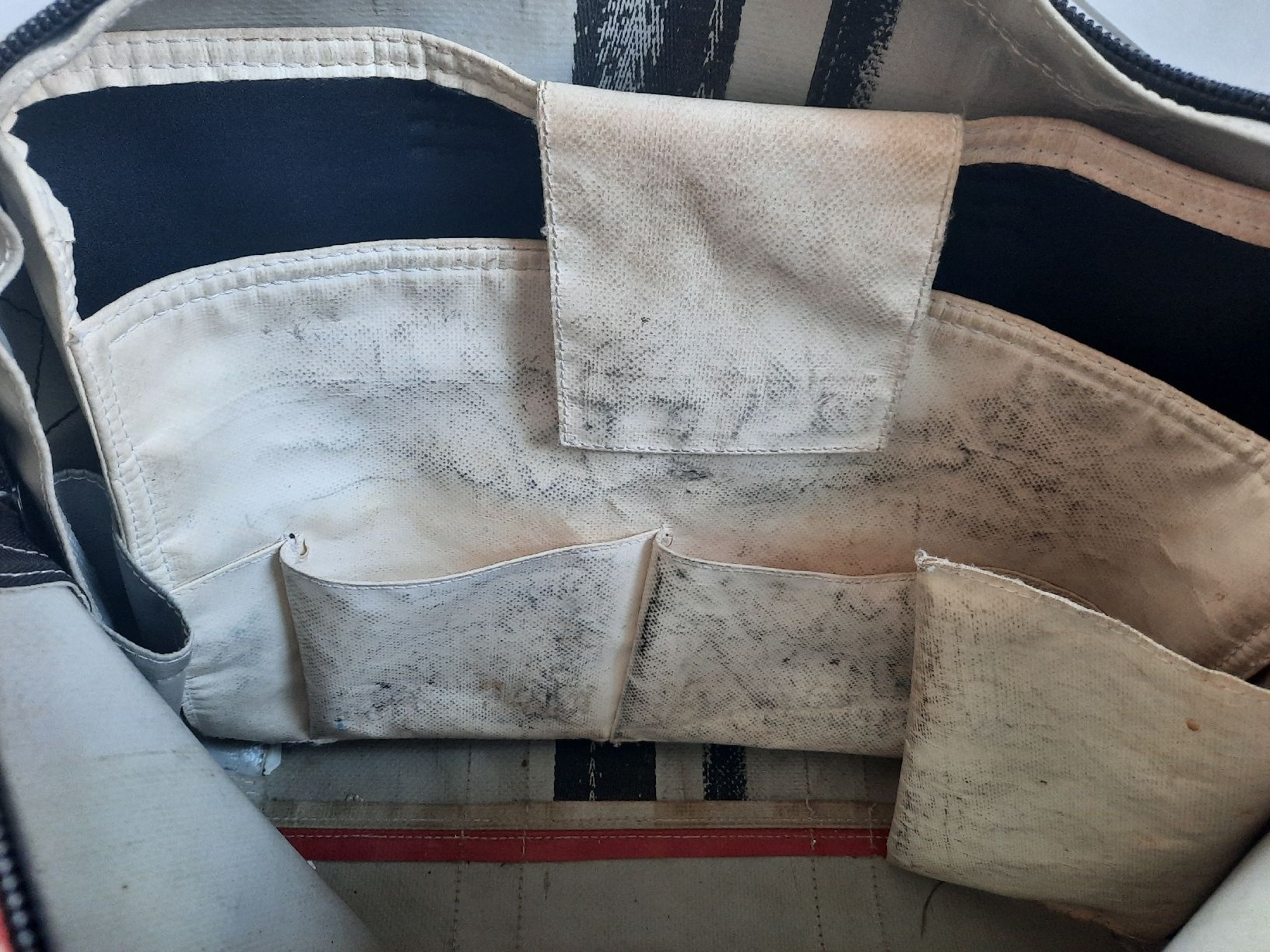Altro in  Abbigliamento & Accessori: FREITAG, modèle ROY – Usato da Le Locle venduto da marylise01 2