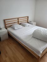 Lit complet + Matelas (200X160X15 cm) + 2 tables de chevet