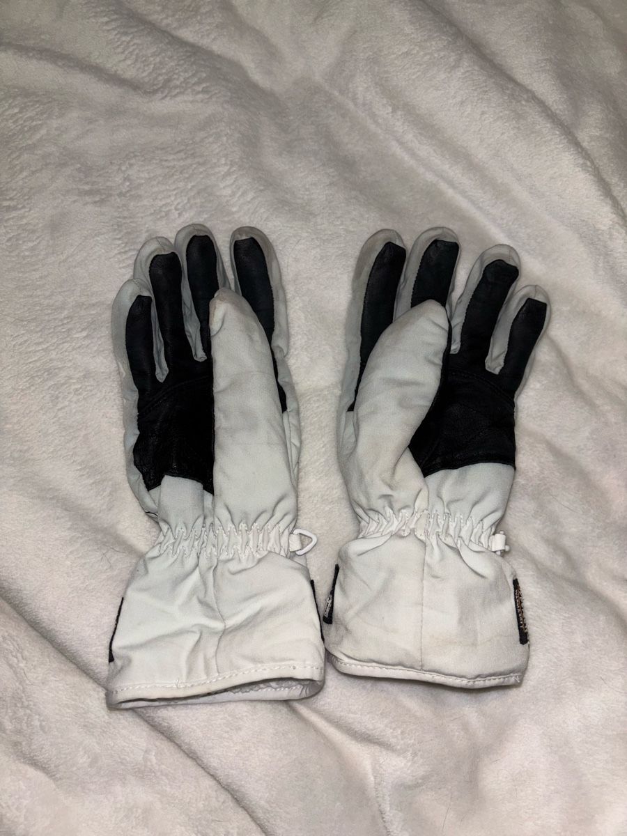 Guanti: Gants de ski – Usato da Saxon venduto da and_9qkg 1