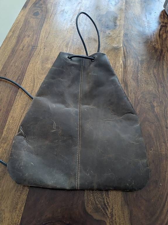Zaini: Kleiner Design-Lederrucksack – Usato da Zürich venduto da Gzus 1