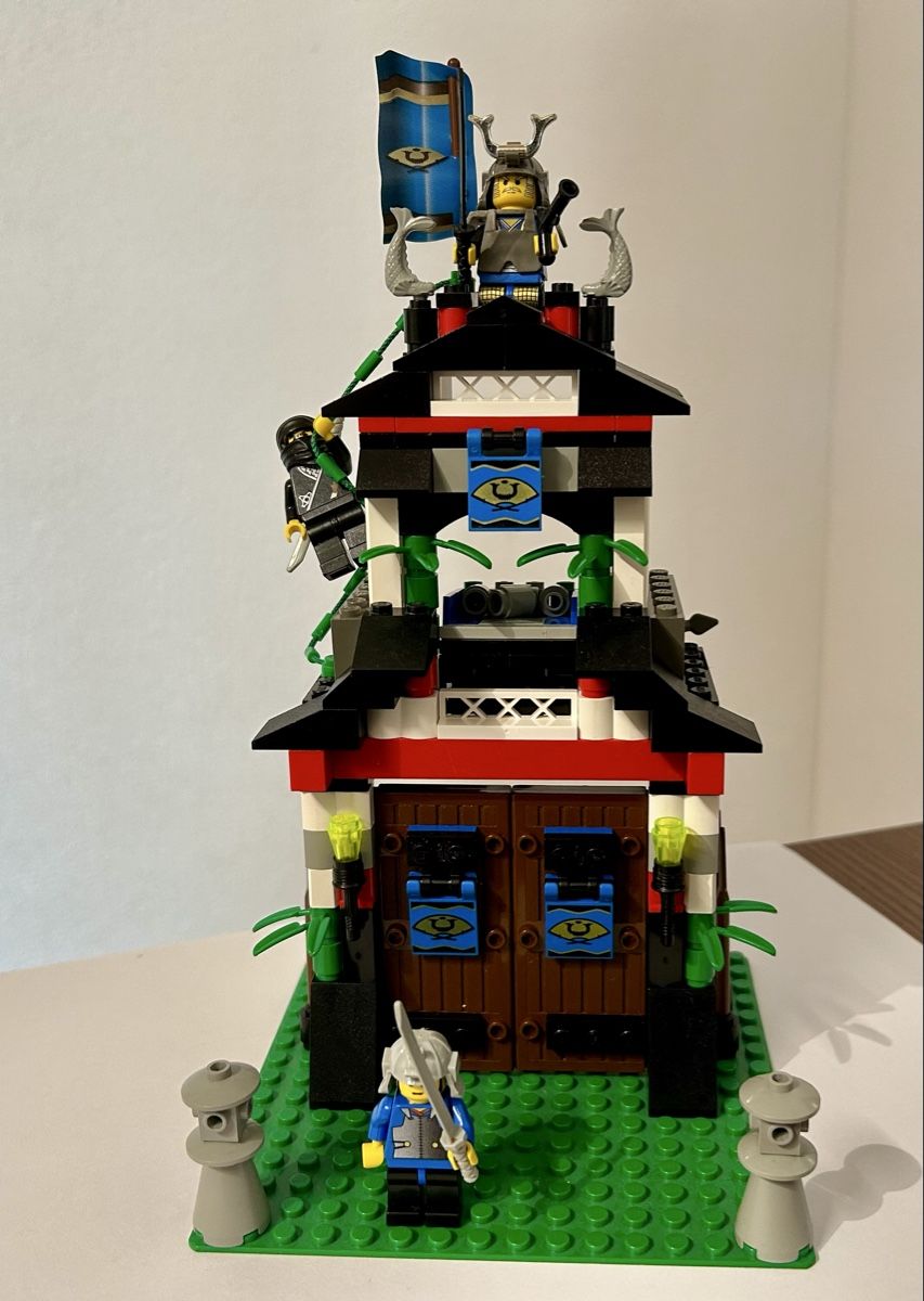 Lego Kit di costruzioni: Lego System Samurai Stronghold 6083 – Usato da Windisch venduto da --Gecko--