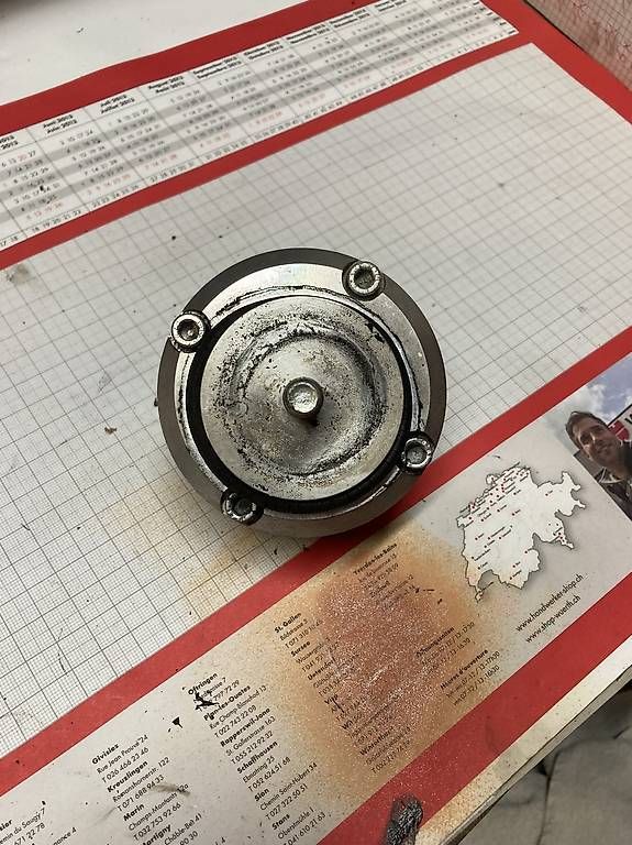BMW Tutti pezzi di ricambio auto: Vibra Technics Motorlager – Usato da Muri AG venduto da Aero96 2