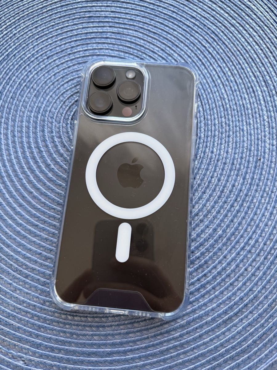 Apple Telefoni cellulari / Smartphones: iPhone 15 pro max  – Usato da Penthalaz venduto da sup_5ztk 3