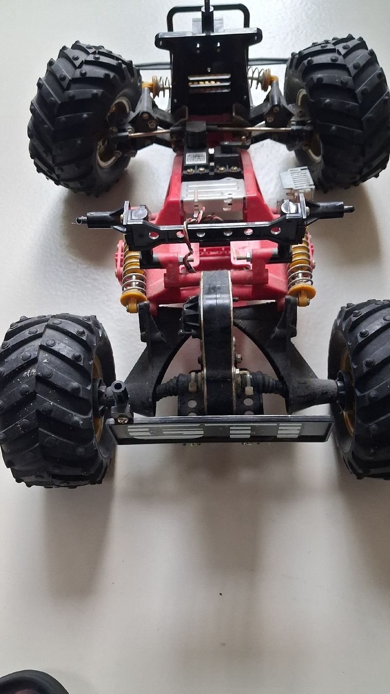 Tamiya Modellautos: Tamiya vintage Beetle Chassis – Defekt aus Münsingen von mustang1975 2