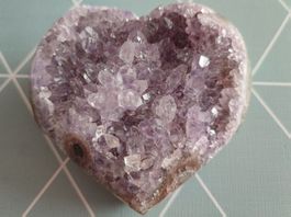 Amethyst Geode in Heart