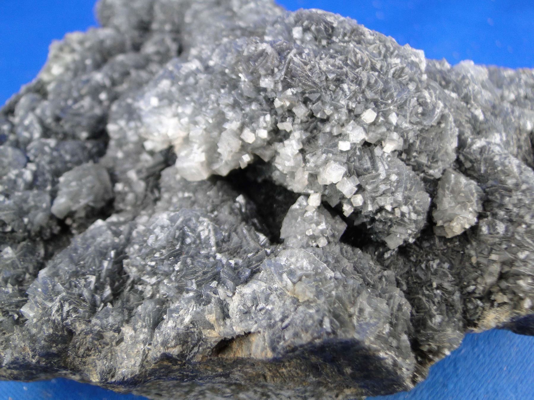 Minerali & Pietre curative: Calcit – Usato da Schinznach Bad venduto da Demerald 7