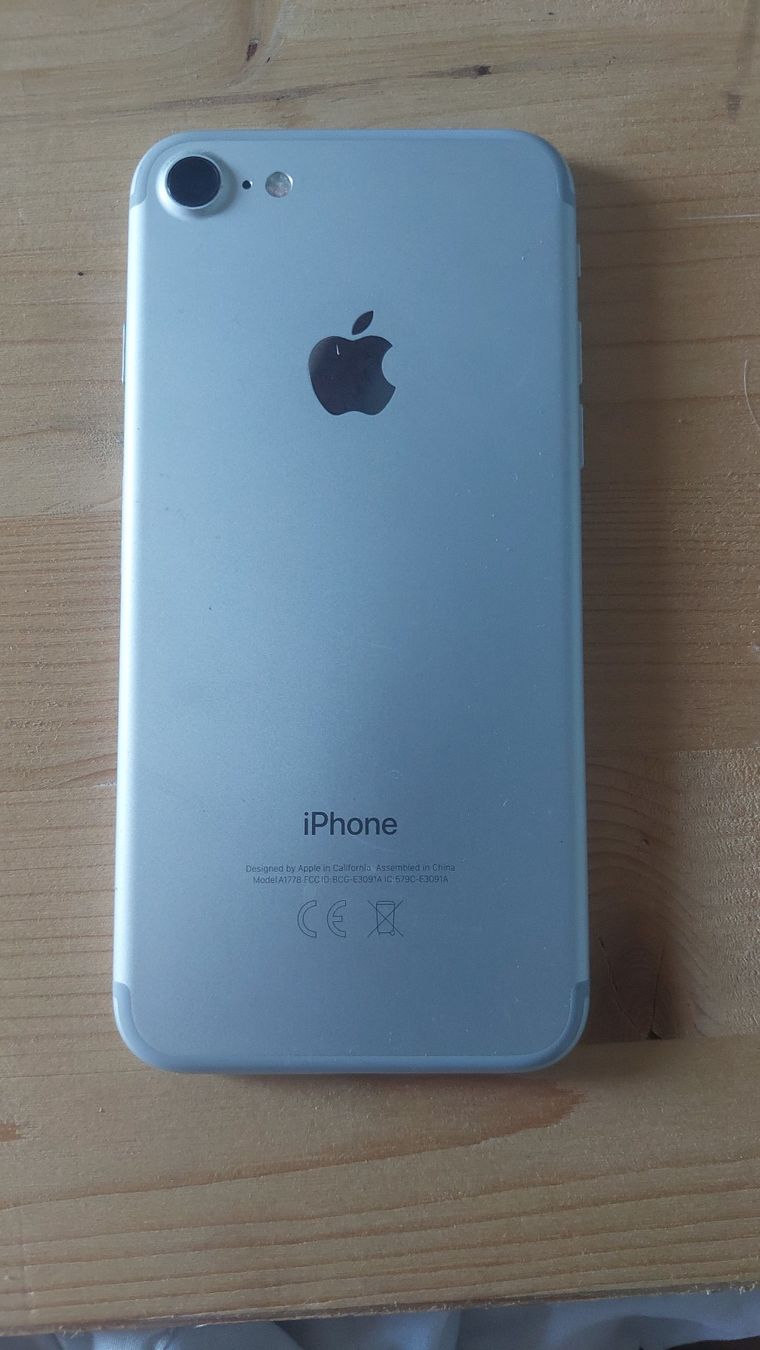 Apple Telefoni cellulari / Smartphones: Iphone 7 32gb – Usato da St-Saphorin-Lavaux venduto da Xolotl 1