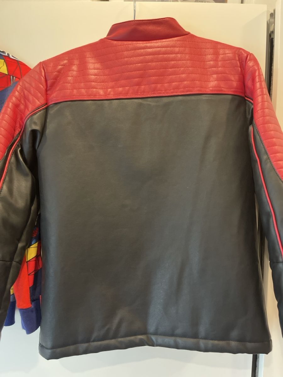 Giacche & Cappotti: Spiderman Leder Jacke und Sweatjacke 140 – Usato da Täuffelen venduto da Nice800 4