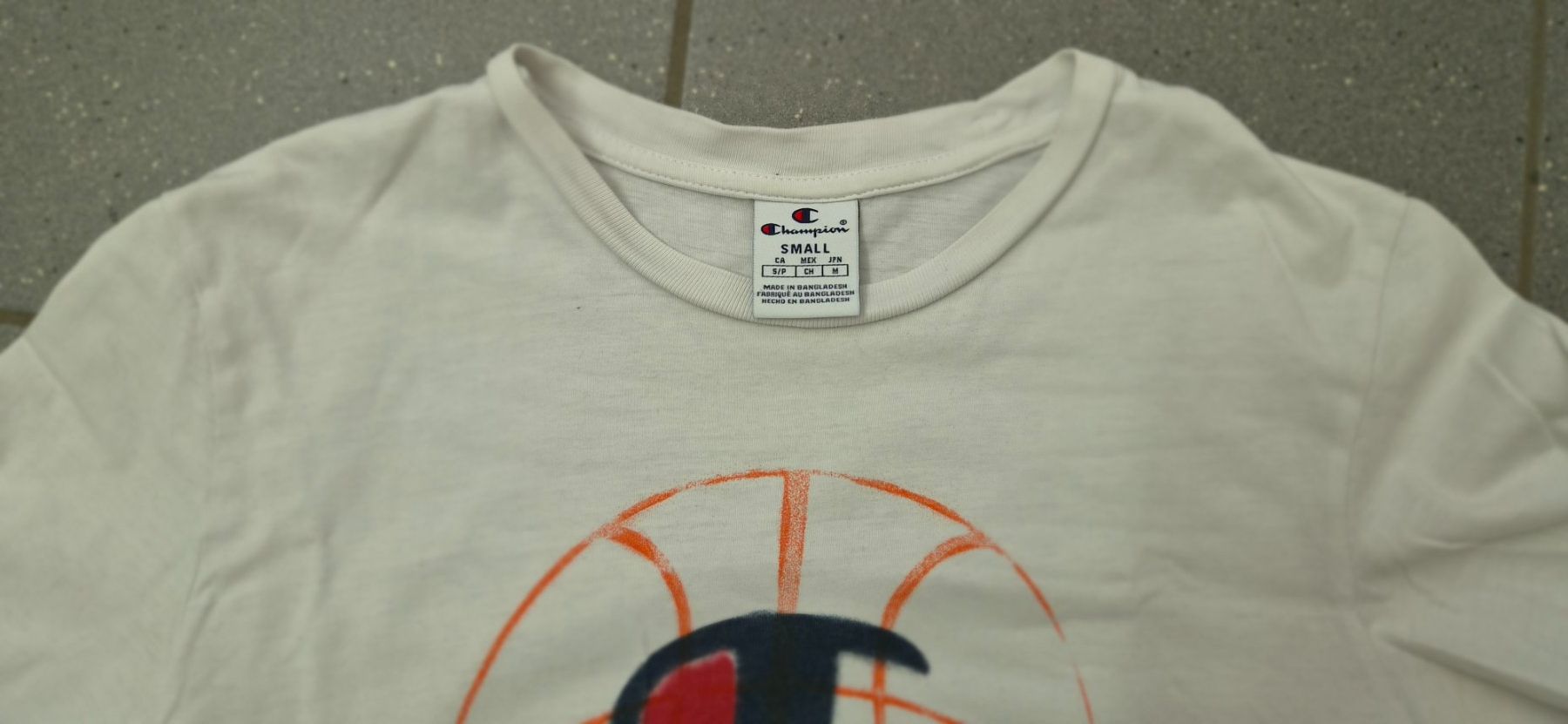 Champion T-shirt: Champion T-Shirt weiss - Gr. S – Usato da Kollbrunn venduto da Bobibau 3